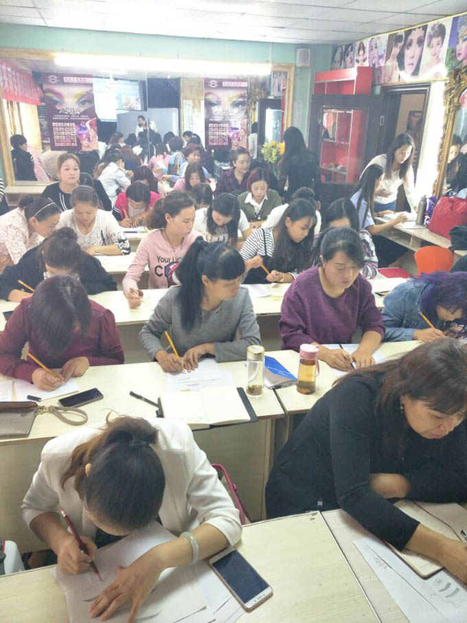 &#31859;&#20848;&#23448;&#26041;&#32593;&#39029;&#29256;&#45;&#31859;&#20848;&#77;&#105;&#76;&#97;&#110;&#40;&#20013;&#22269;&#41;